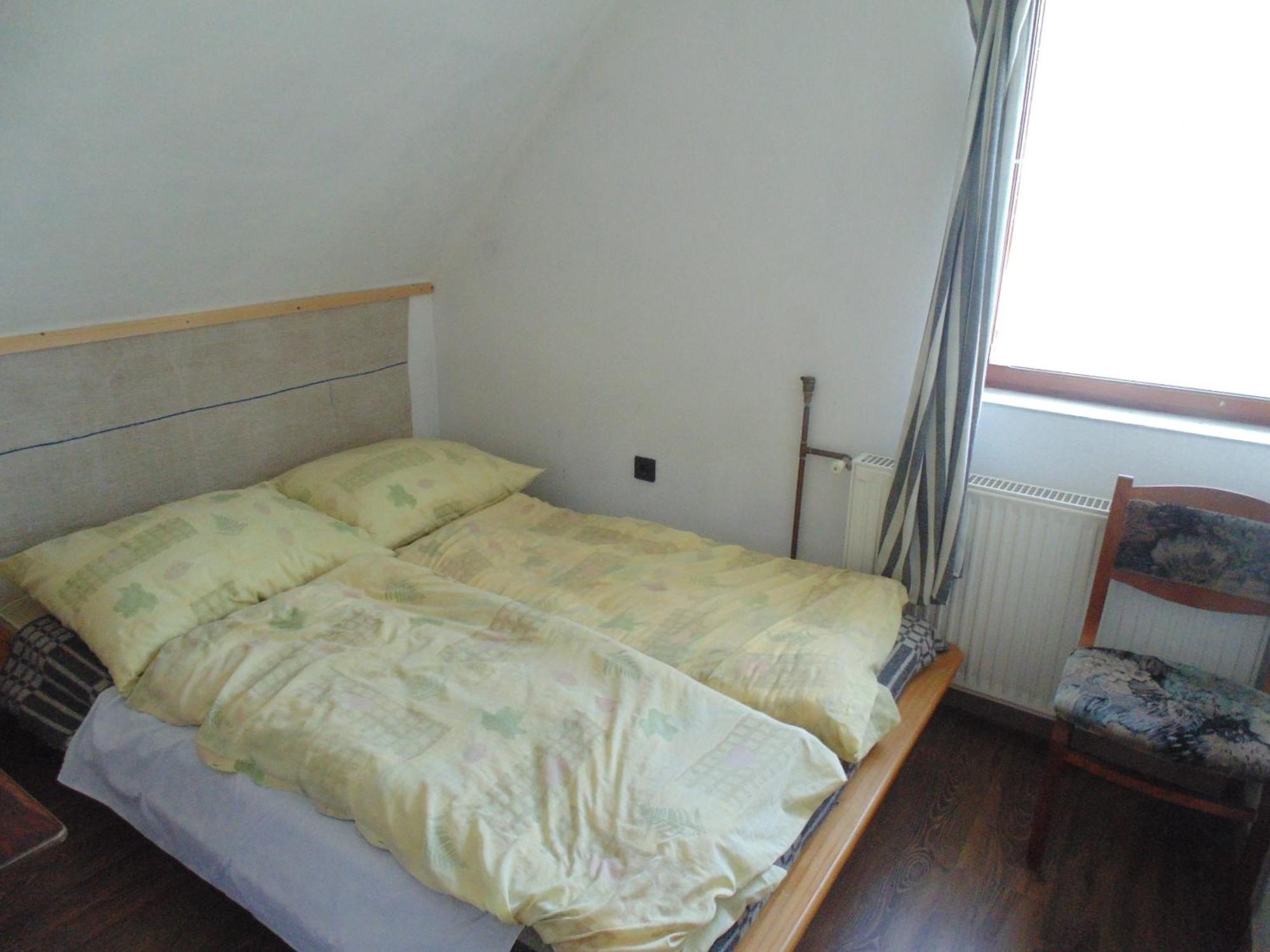 Huta Vendeghaz Hotel Kishuta Zewnętrze zdjęcie